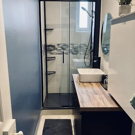 Comfortable 76m Appartamento *